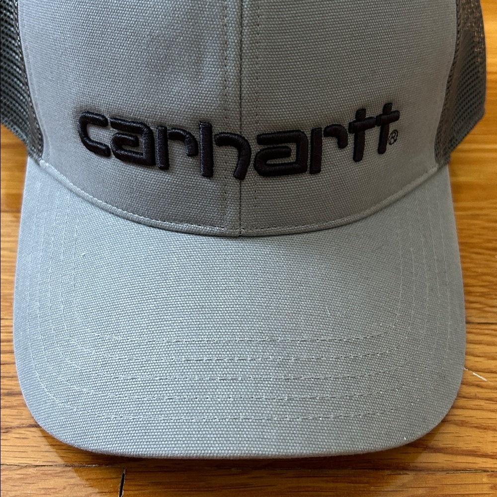 Carhartt Light  Gray with Gray Mesh Logo Cap - Picture 2 of 8